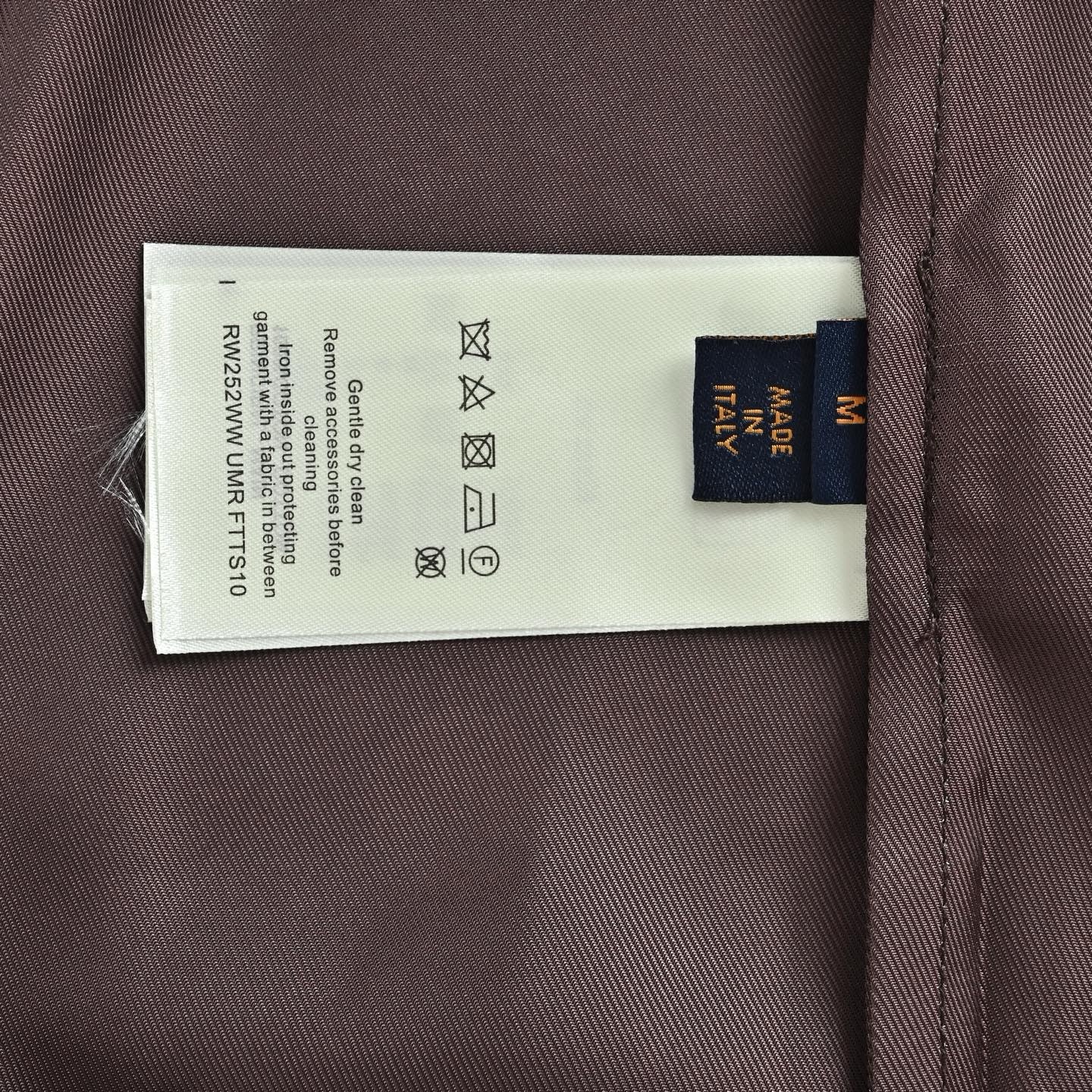Louis Vuitton,Suit - Image 6