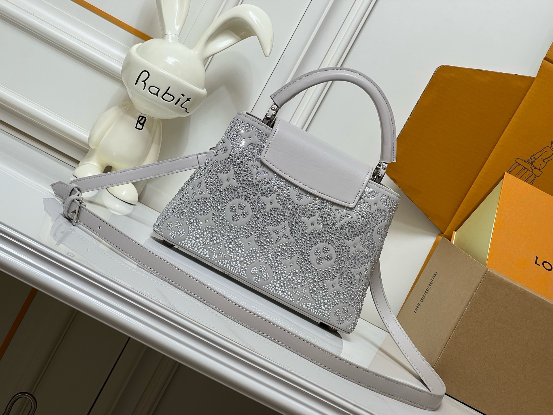 LV Mirage Capucines Nano - Image 5